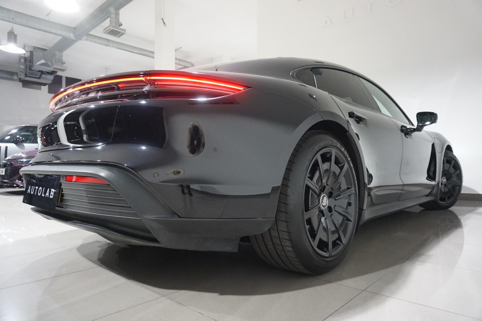 Porsche Taycan Performance Plus 93.4kWh 4S Auto 4WD 4dr (11kW Charger)